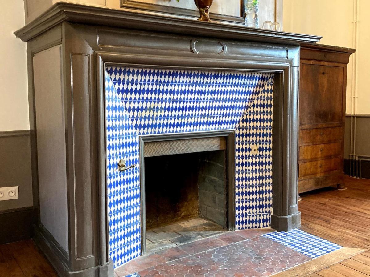 Chateau Isigny, Ideal Pour Les Familles Avec Enfants Et Les Animaux De Compagnie, Situe A Proximite Du Mont Saint-Michel 外观 照片